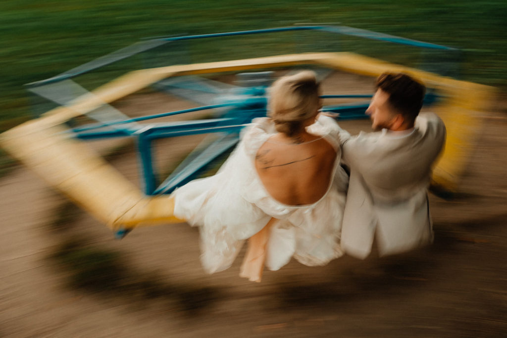 Wedding photography in motion